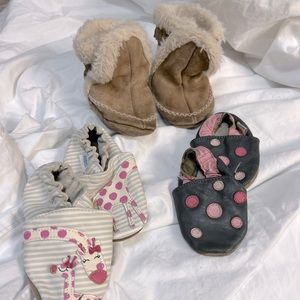 3 pairs baby walker Robeez style shoes about 6-18 months size